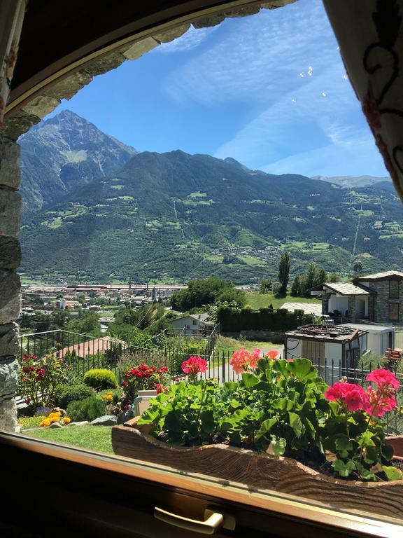 Appartamento Fleur Des Neiges Aosta Eksteriør billede
