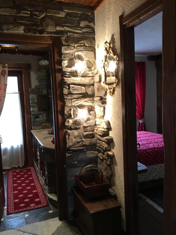 Appartamento Fleur Des Neiges Aosta Eksteriør billede
